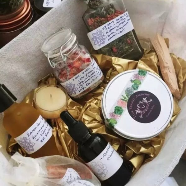 Image of Women’s Balancing Herb Box