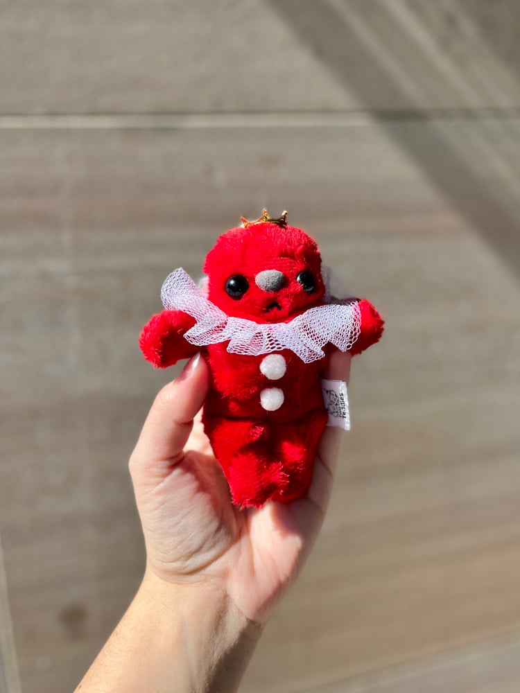 Roux the mini royal