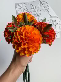 Image 3 of Marigold Bouquet Metal Diecut Set 