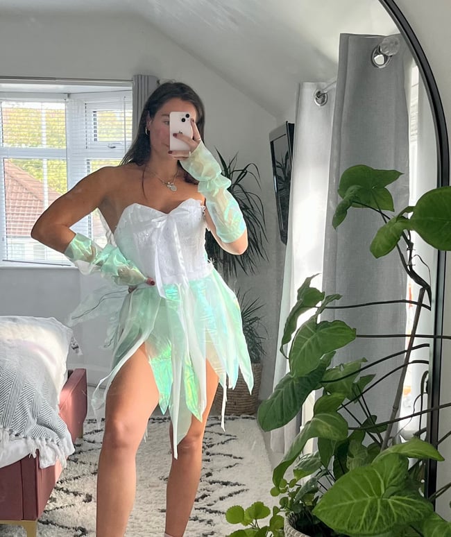 Fairy costume without wings 