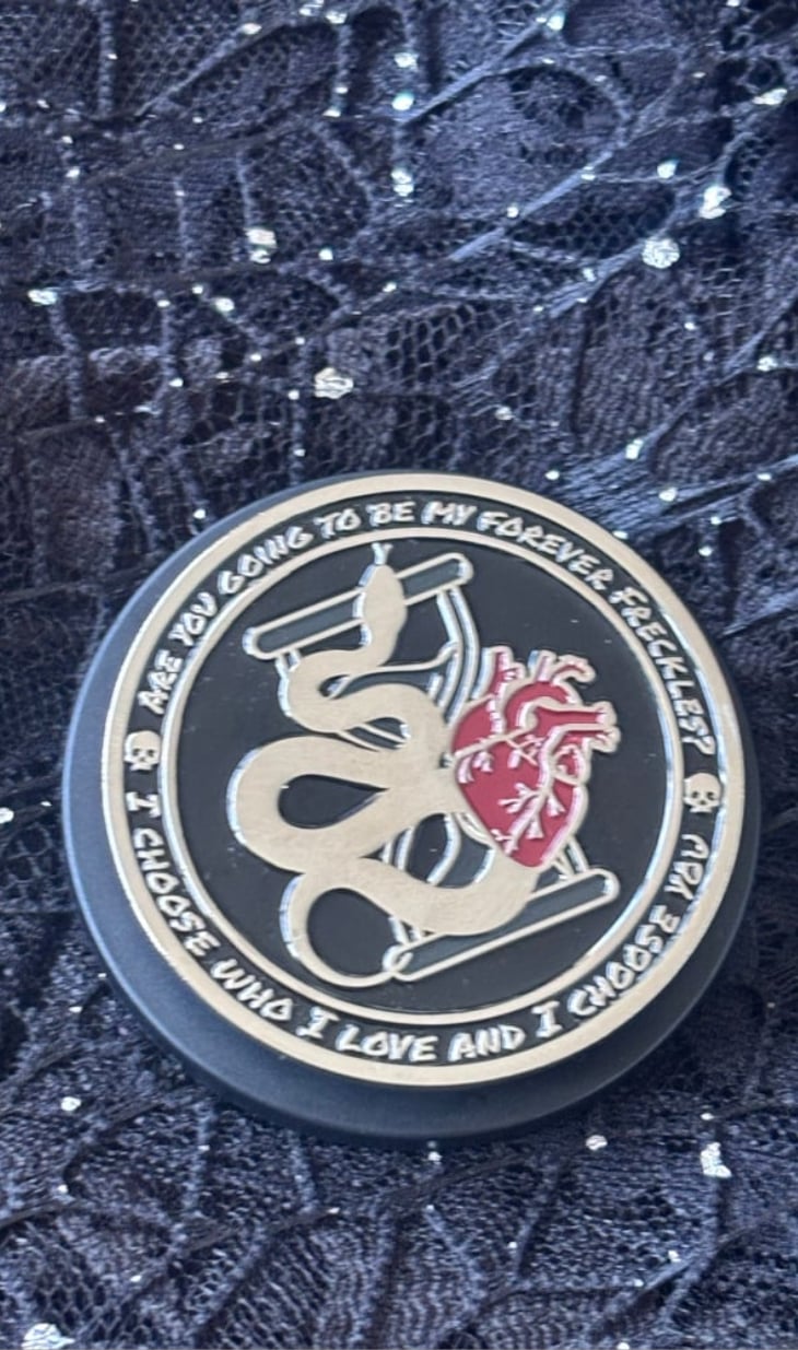 Image of Officially licensed the edge of darkness kindle/phone grip 