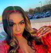 Image 3 of CARAMEL DRIZZLE with BLONDE ROAST 22 inch 5x5 HD lace closure wig 