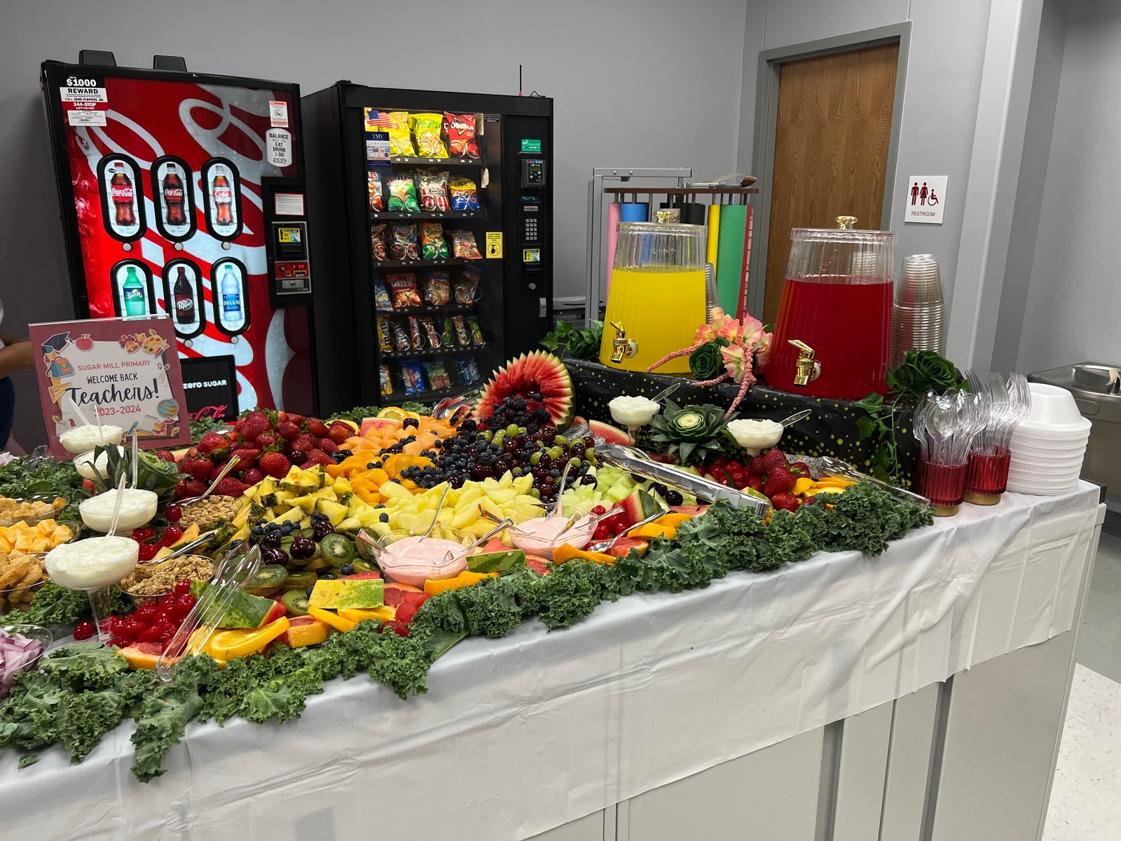 Fruit Table Display | Sweet Fluffy Clouds