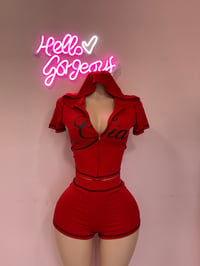 Gia- red short set 