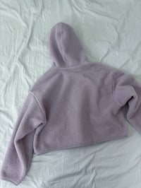 Image 2 of UNIQLO purple sweatshirt // M