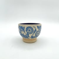 Image 2 of mini bowl, copenhagen blue daisies