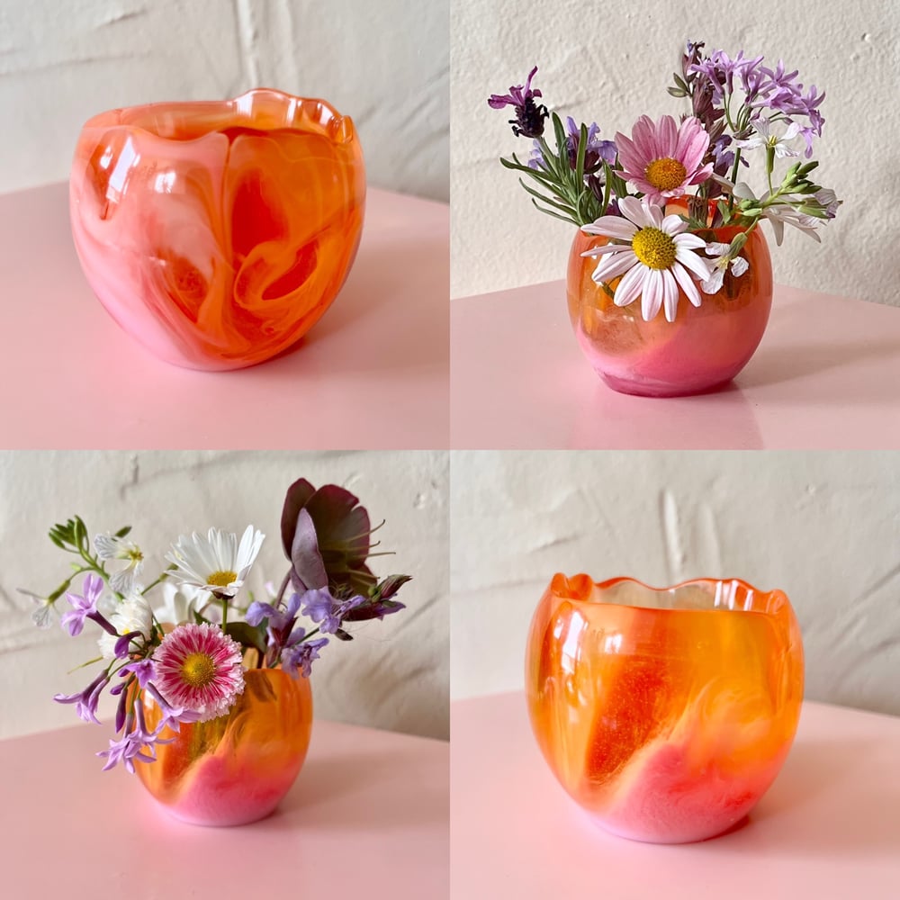 Image of Amber/Pink Resin Bowls