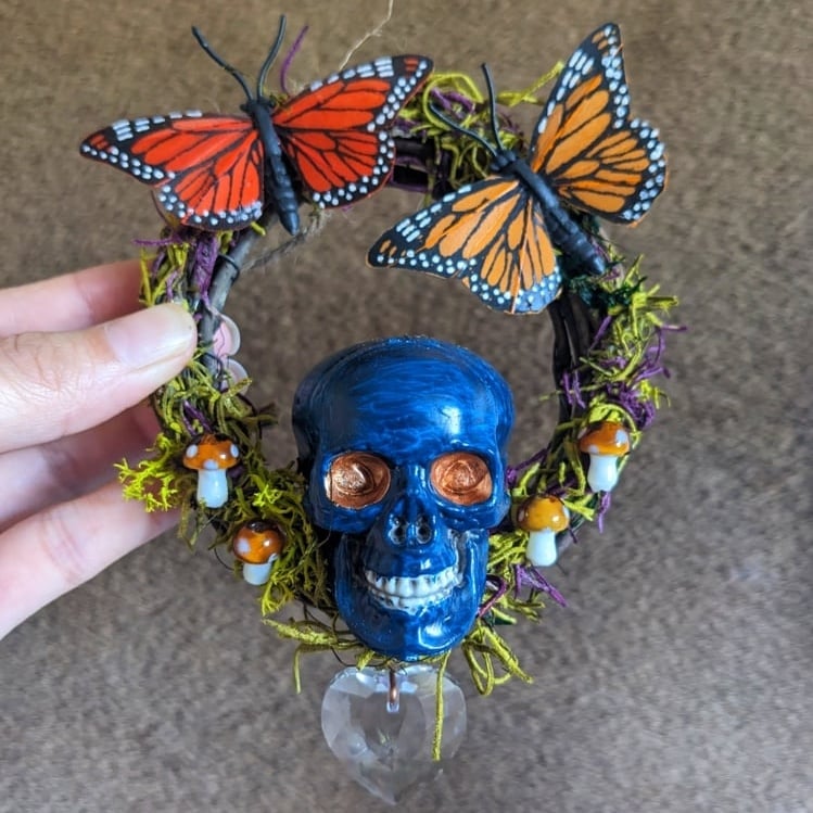 Image of Mini Grief Wreath (blue skull) 