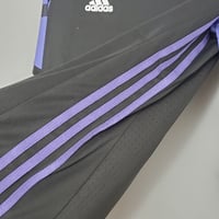 Image 5 of Real Madrid Retro 15/16 Away Jersey