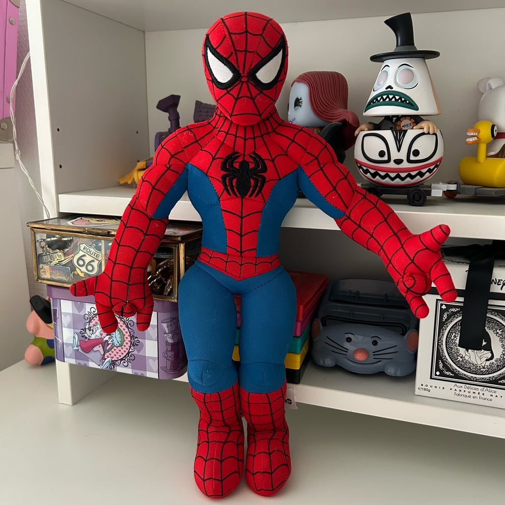 Image of PELUCHE DISNEY SPIDER-MAN