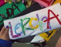 LeRchA bordada a man. Letras cores. Varias tallas. *Feita baixo demanda.