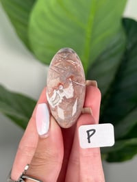 Image 16 of SMALL SANGRIA LACE AGATE SHIVAS