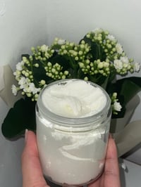 Image 1 of BABY POWDER FOAMING SCRUBS 200ML
