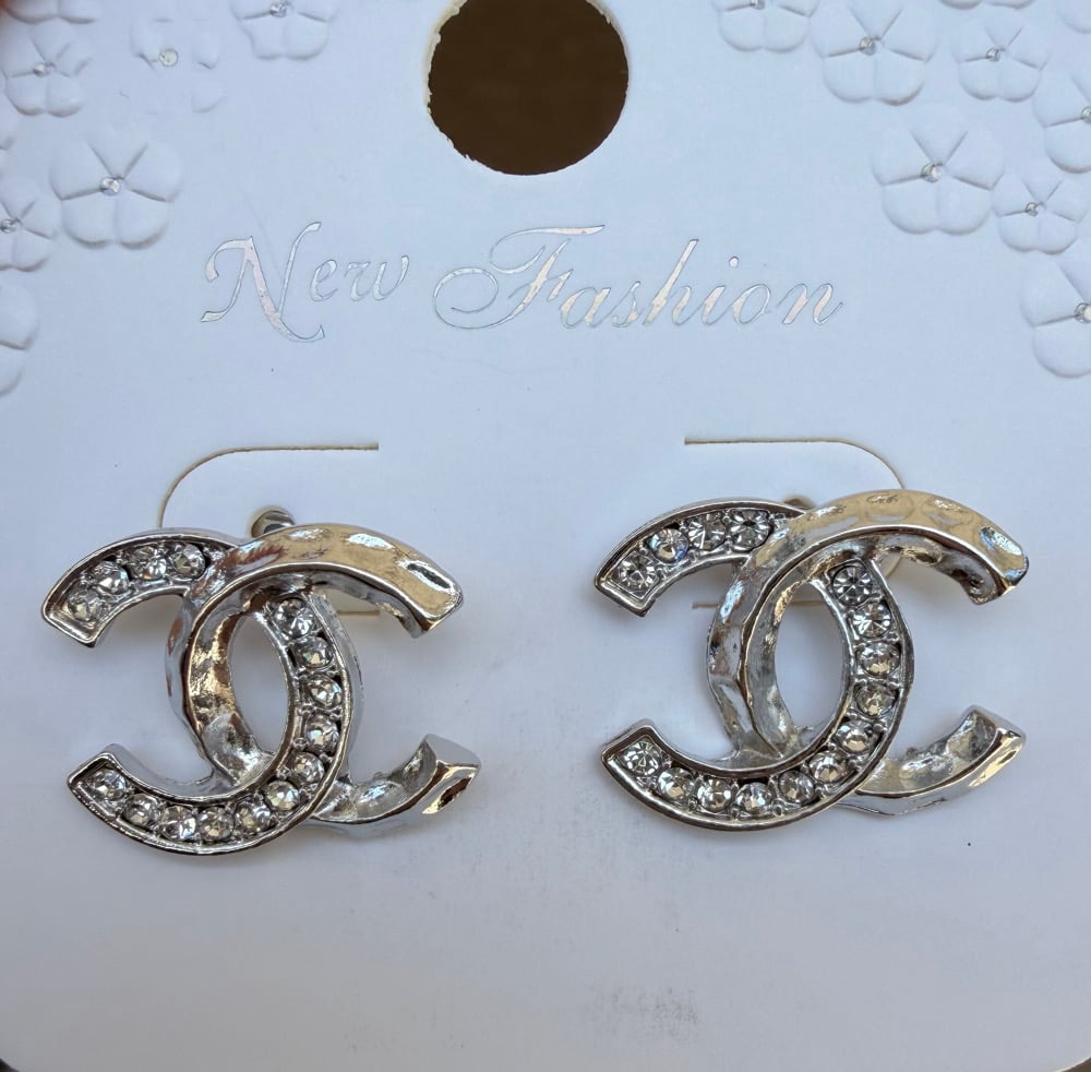Image of Channel earrings 