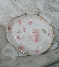 Image 1 of Roses small plate