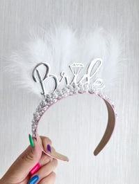 Image 2 of Feather, Pearl Bride 