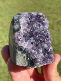 Image 7 of Amethyst Base Cut #1891