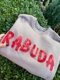 Image 3 of Suadoiro bordado a man. RABUDA BEIS. Varias tallas.