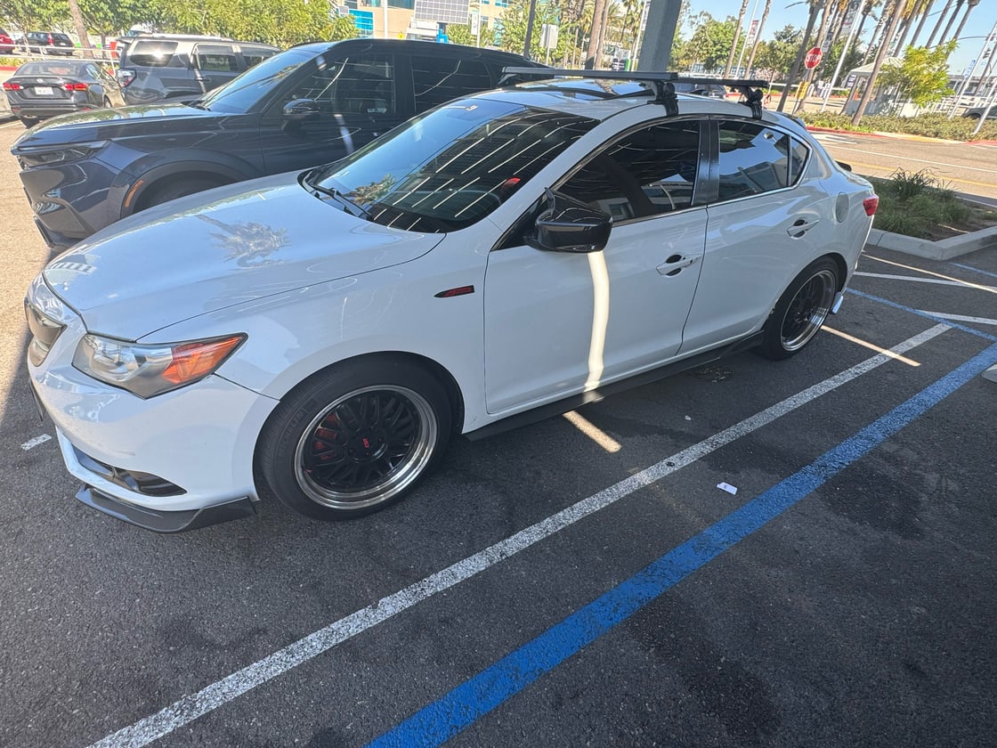 Image of 2013-2022 ILX sideskirts