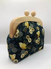 Image 2 of Golden Birds Clutch