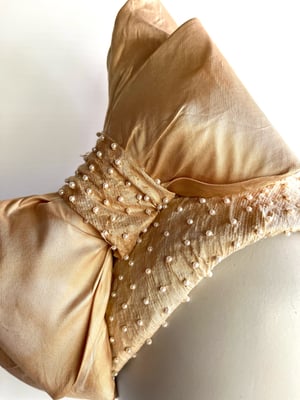 Image of Deep cream silk bandeau.