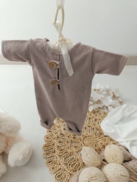 Image 2 of Luke newborn romper - short sleeves - cold dark beige