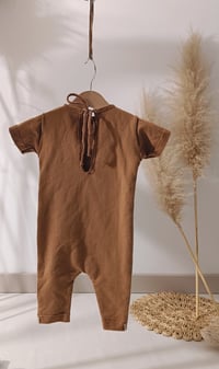 Image 3 of Photoshooting romper | Lorenzo | sleeves | camel brown | 9-12 months | sitter boys
