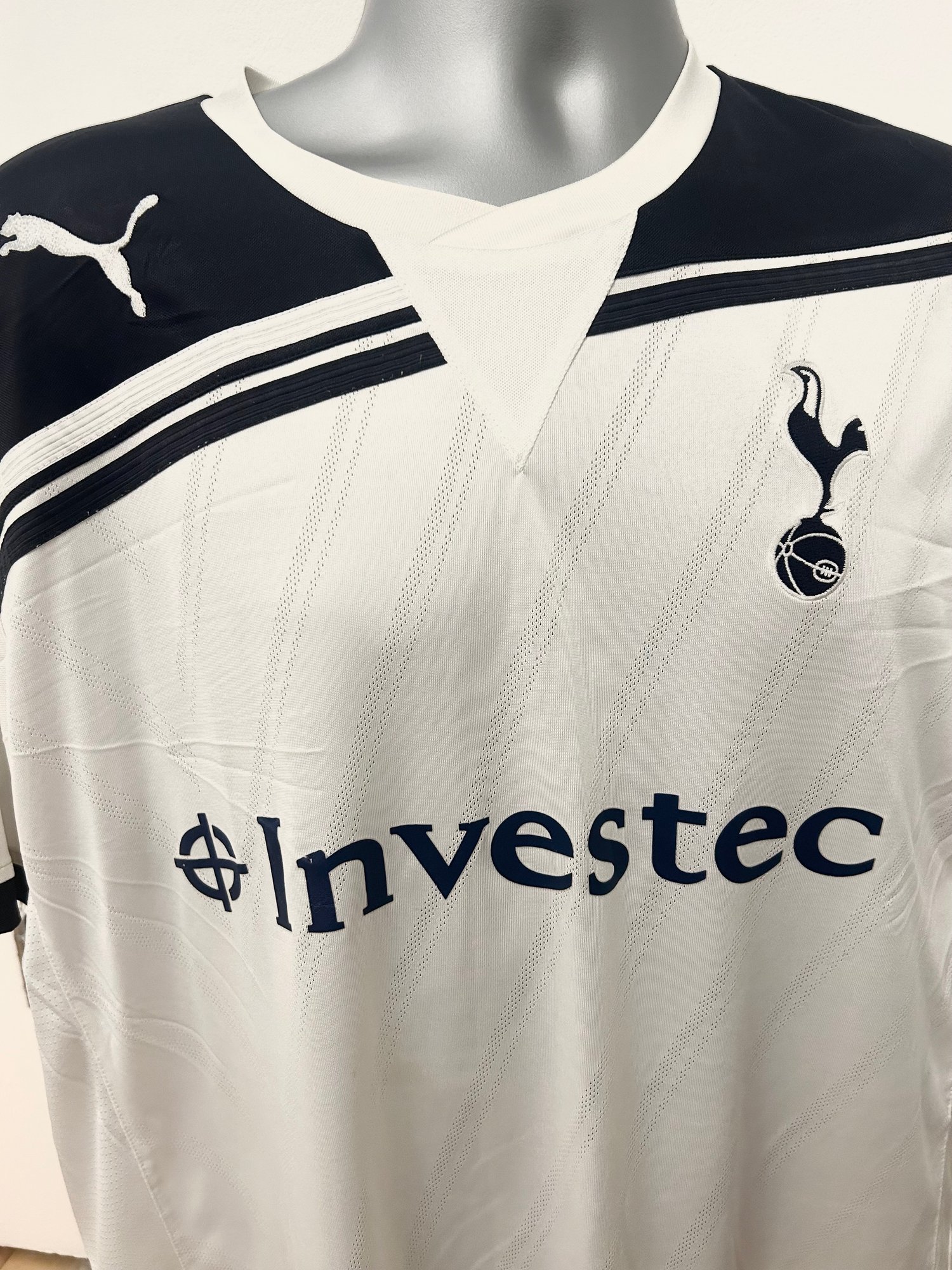 Image of Tottenham Hotspur “BALE 3” 2010/11 Home Cup Shirt + UCL patches (XL)