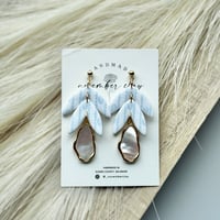 Oyster Dangle