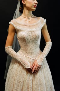 Image 7 of 1950s Blushing Bride