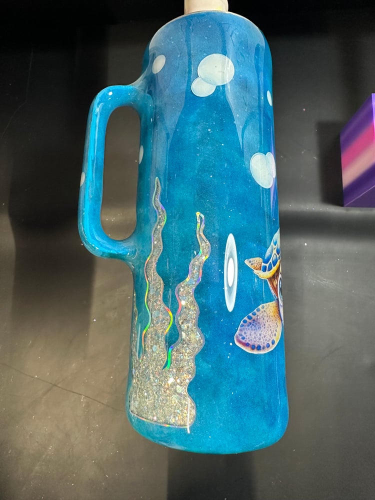 Image of 20oz hogdle turtle peekaboo