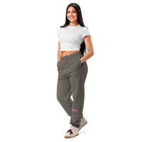 Image 19 of THE SAVY SWEATS - WITH PINK PRINT