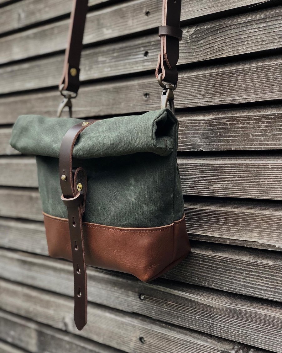 Image of Forest green waxed canvas day bag with leather bottom