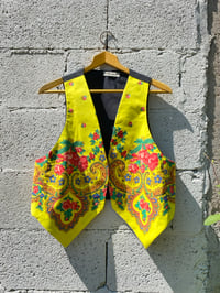 Image 10 of Chaleco feito a man. FOLIADA 105. Talla M