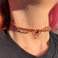 Image 3 of Wavy Lab Choker