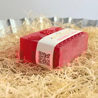 Image 3 of Cranberry Currant Honeybee Glycerin Body Bar