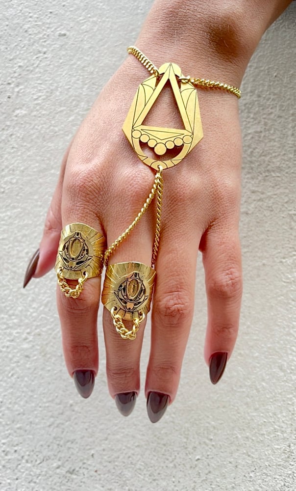 Image of Bijoux de main Or ATH