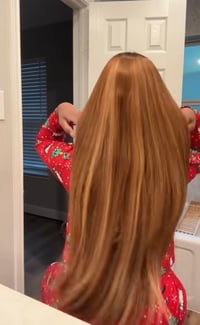 Image 3 of Ombré 30inch 13x4