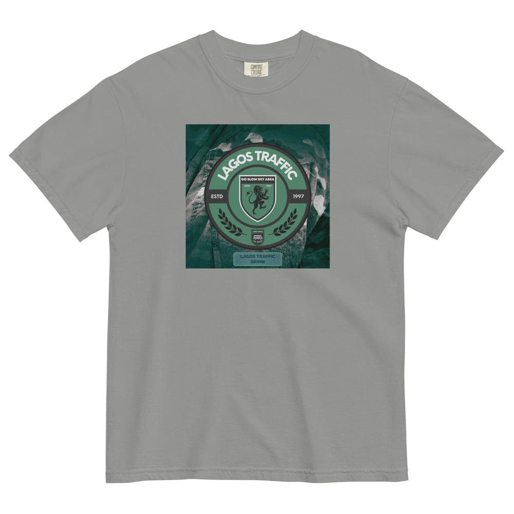 ICONIC LTC SIGNATURE BADGE TEE - KHAKI'GREEN SHIELD