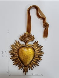 Image 3 of Sacred Heart on Velvet Ribbon