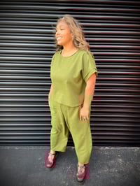 Image 18 of Bjork - balloon leg trouser