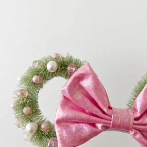 Image of Mint Wreath Ears with Pink Bow