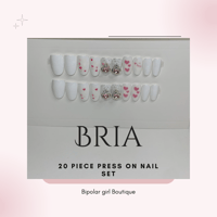 Short Oval Press On Nail Set Bria