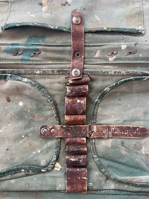 Image of ANTIQUE ARTIST'S CASE