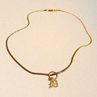 Image 3 of 18k Old English Letter Pendant x Necklace (A-Z)