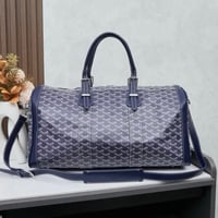 Image 3 of G duffle bag