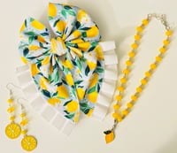 Image 3 of Lemon Drop Bows