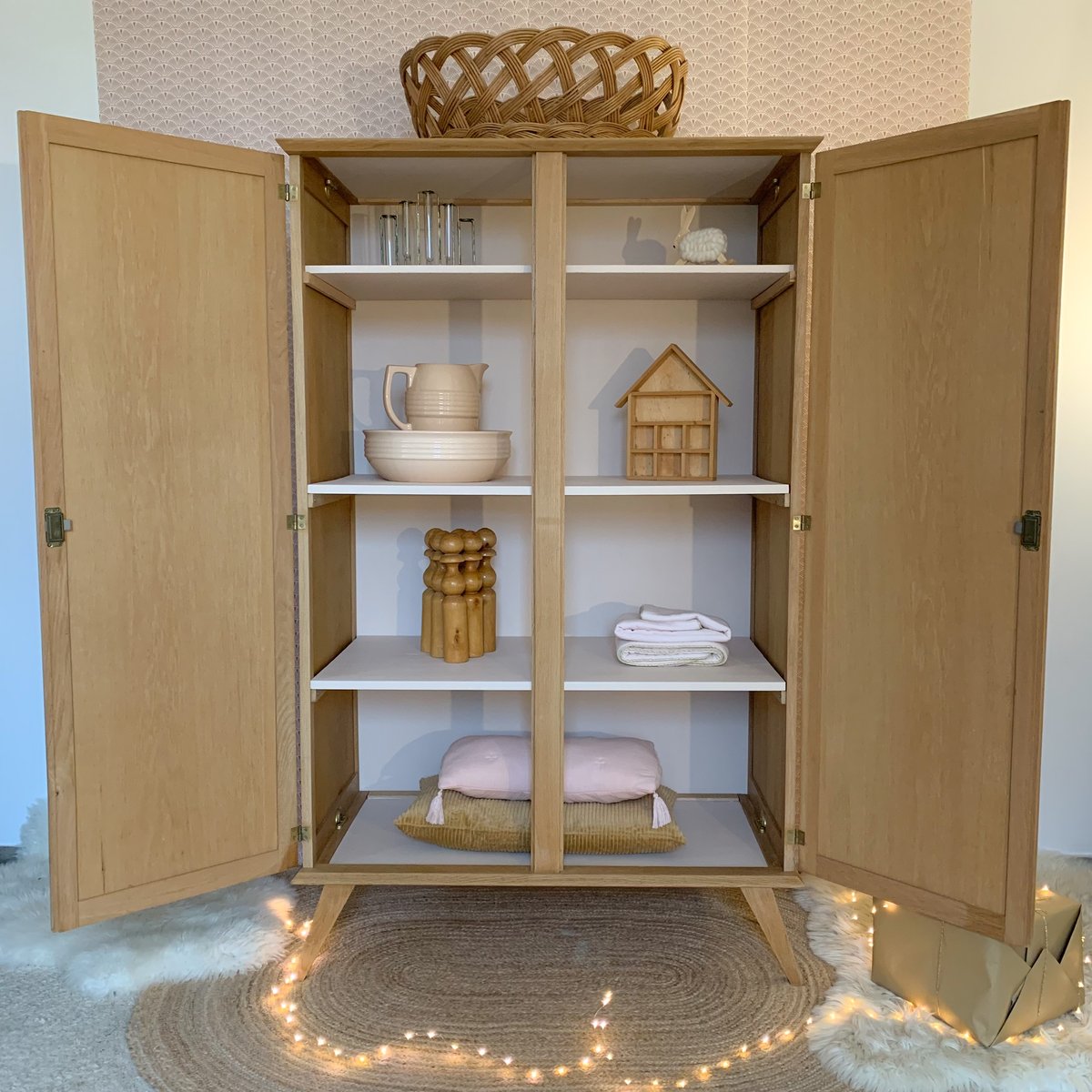 Image of VENDUE/SOLD OUT Armoire Compas Palmette