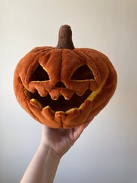 Image 5 of Spooky Wilted Pumpkin Plushie