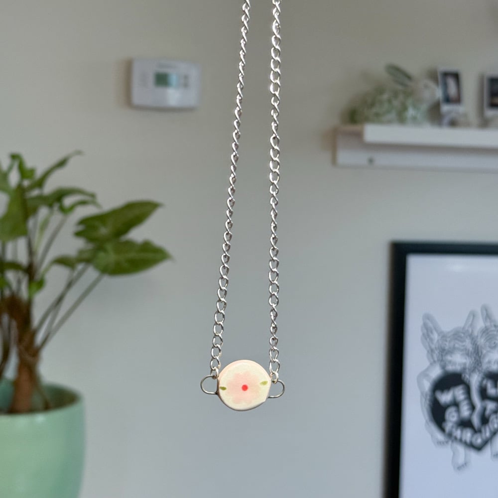 image of flower charm necklace 